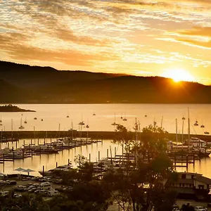Apart-hotel Sunlit Waters, Airlie Beach