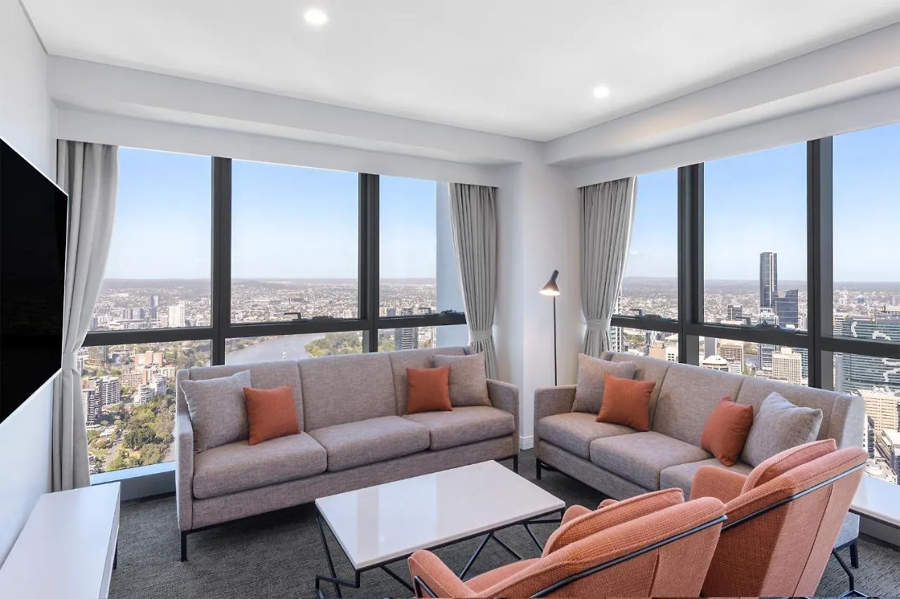 Meriton Suites Adelaide Street, Brisbane 5*,  Australia