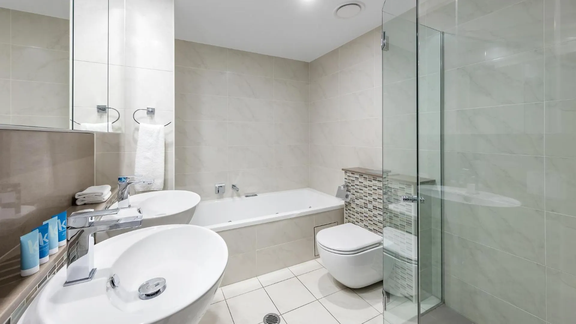 ***** Hotel Meriton Suites Adelaide Street, Brisbane Australia