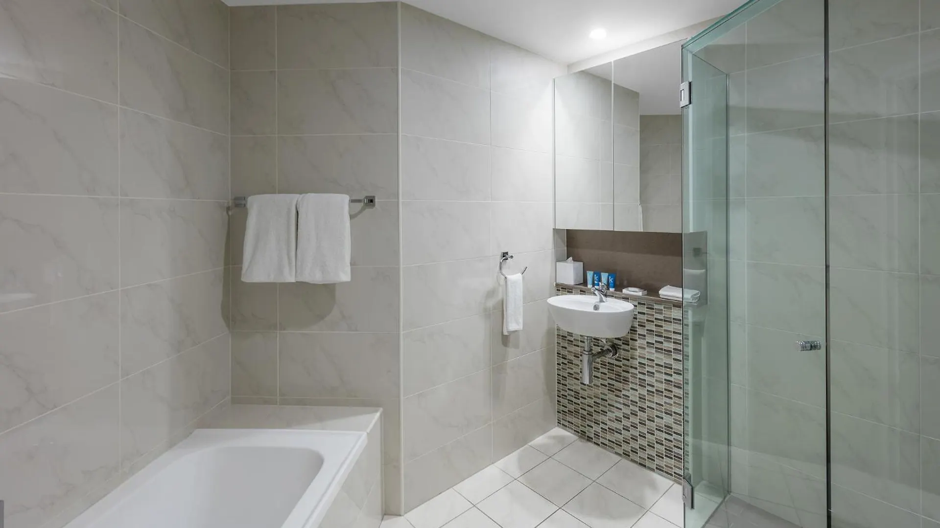 Meriton Suites Adelaide Street, Brisbane